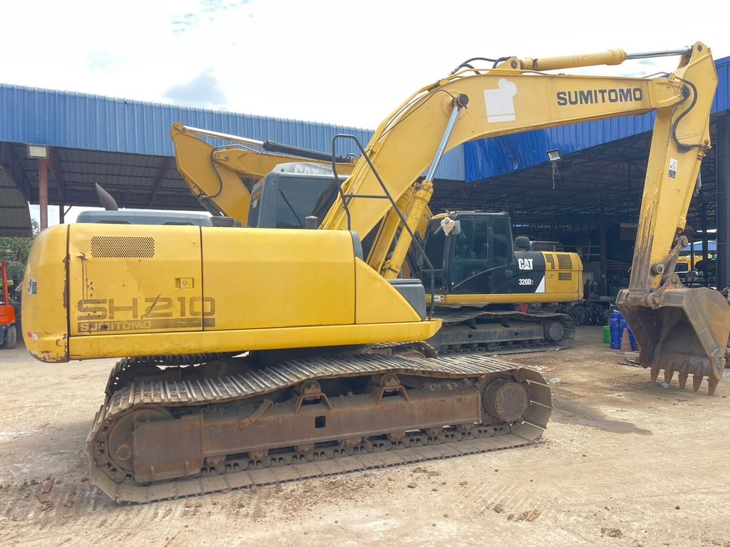 SH210-5F ไฟฟ้าครบ ระบบดี เครื่องดี ปั้มแห้ง