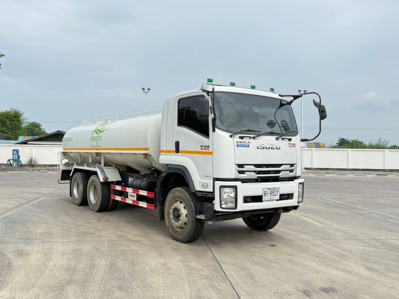 10ล้อทุกน้ำ ISUZU FVM 240 คลัซซี MT  เลขไมล์ 12,397 กิโล