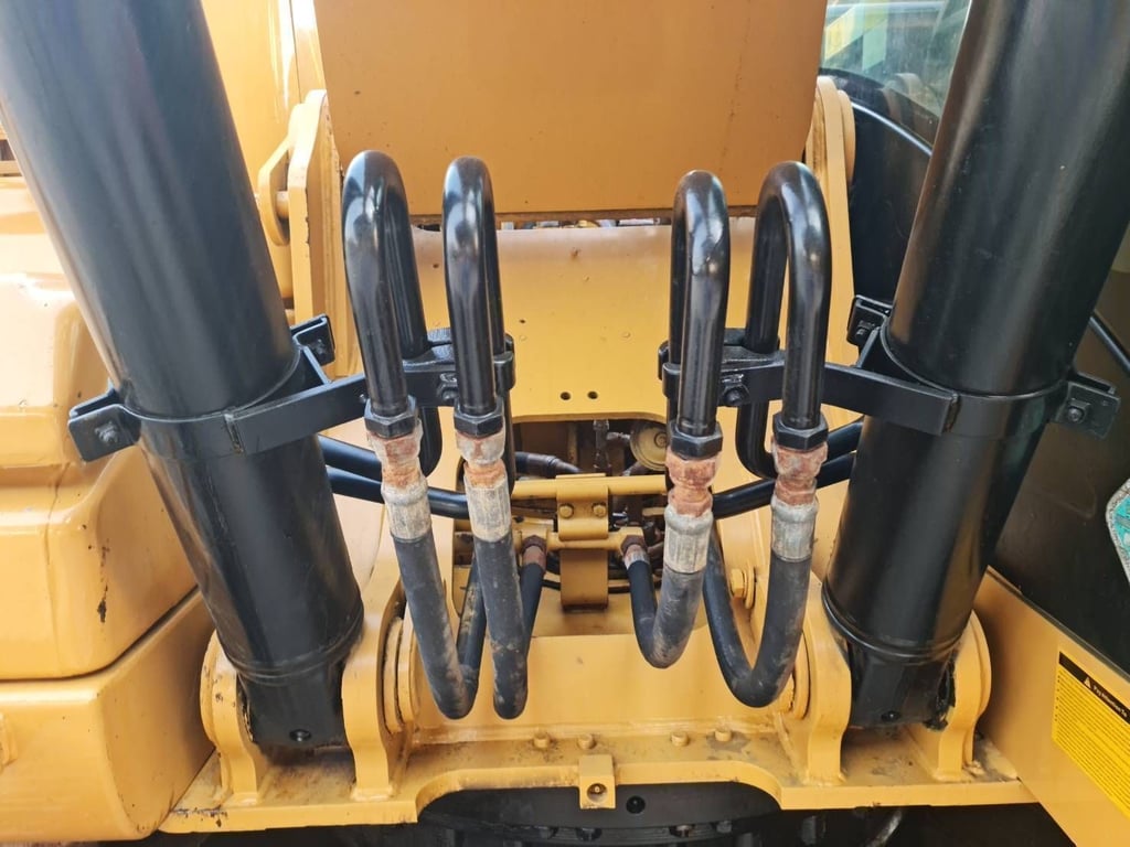 CAT320D FAL08100 ไมล์ หมื่นกว่า CAT320D FAL08100 ไมล์ หมื่นกว่า