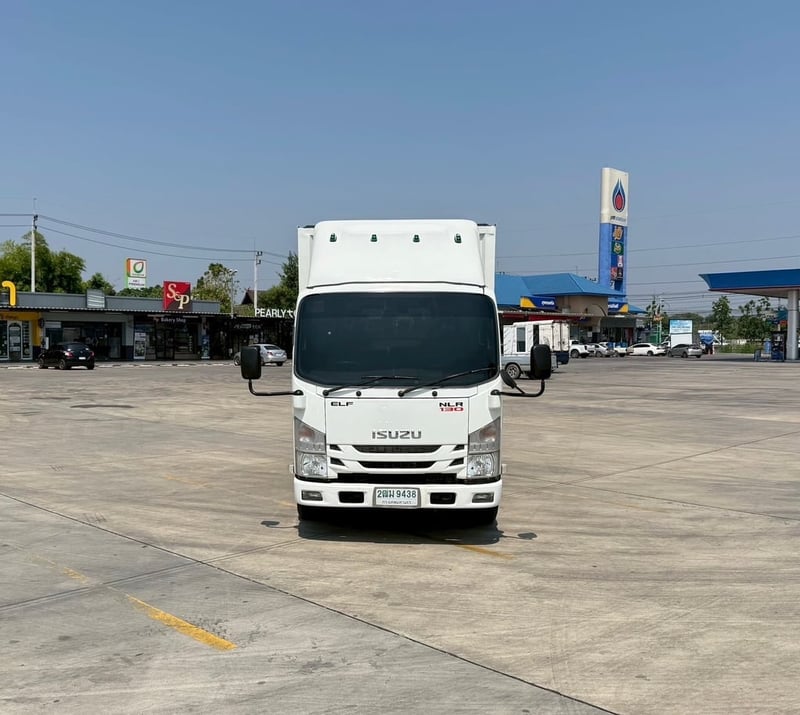 ISUZU NLR 130 ตู้แห้ง ยาวใน 3.20 เมตร