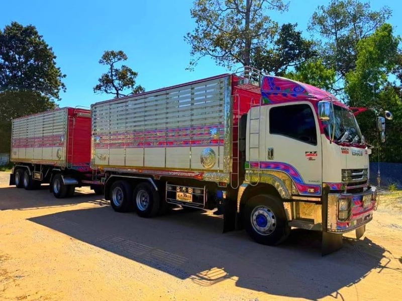 ไมล์ 300,000 กิโล❗️ISUZU FXZ 360 แรงม้า พ่วงแม่ลูกดั้มพ์ ไมล์ 300,000 กิโล❗️ISUZU FXZ 360 แรงม้า พ่วงแม่ลูกดั้มพ์