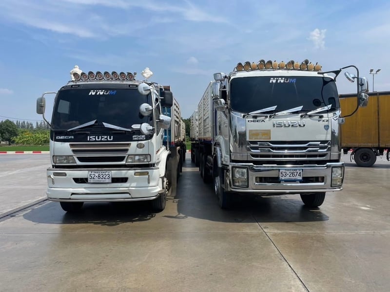 ISUZU เดก้า 320 แรง ปี 2550  พ่วงแม่ลูกดั้มพ์ หินทราย เกียร์อีตั้น