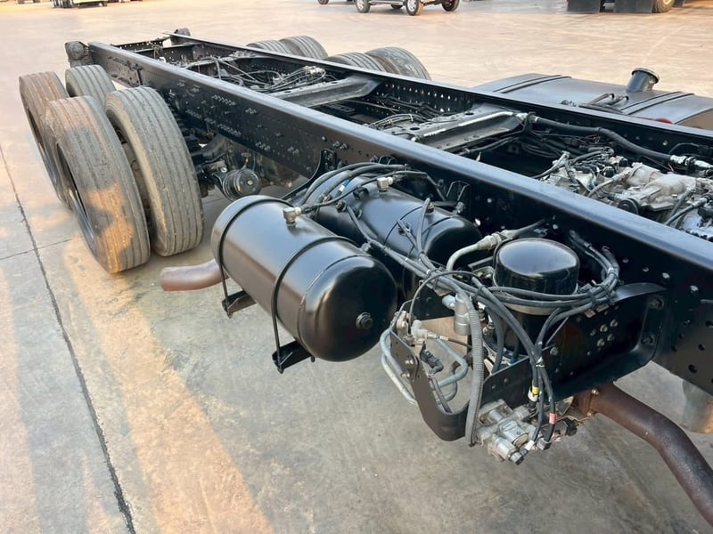 HINO FM8J 260 หัวคัดซี ไมล์น้อย HINO FM8J 260 หัวคัดซี ไมล์น้อย