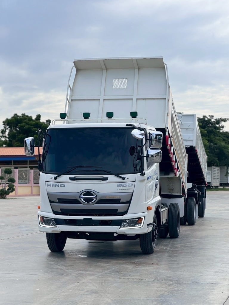 ไมล์ 18,789 กิโล❗️6ล้อ พ่วงแม่ลูกดั้มพ์❗️  HINO FC9J 210 แรงยาว 4.00 เมตร 