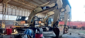 CATERPILLAR 320B เล่มทะเบียน 