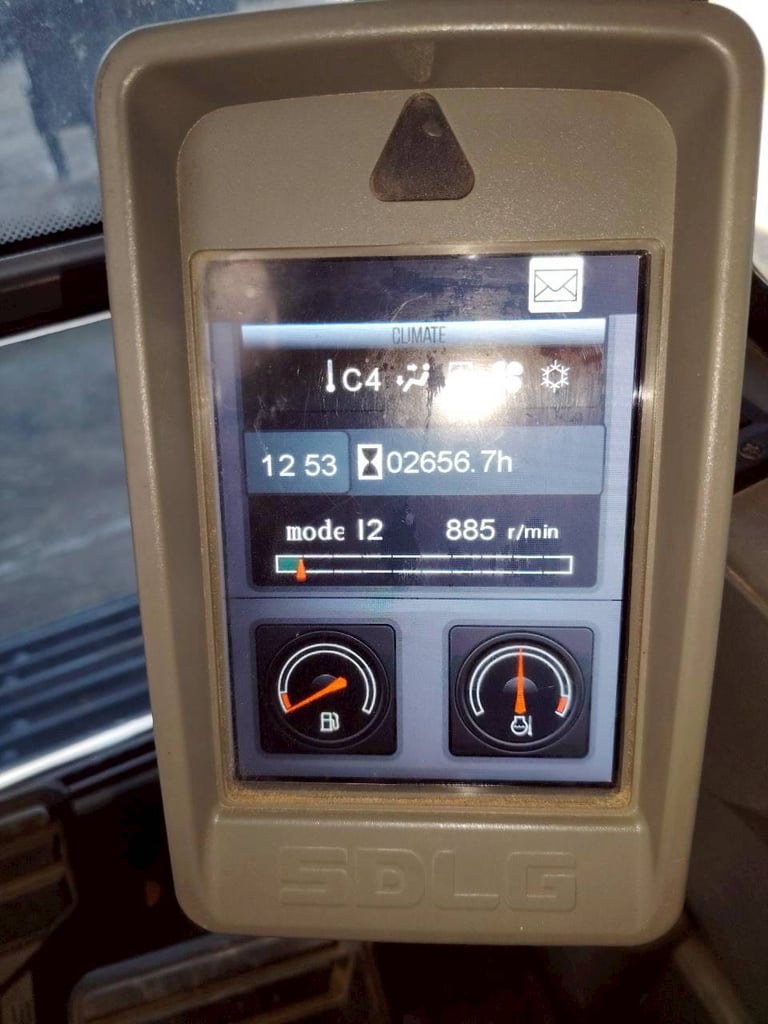 ไมล์ ชม 2,600❗️SDLG E6205F เล่มทะเบียน เครื่อง-ปั้มดี