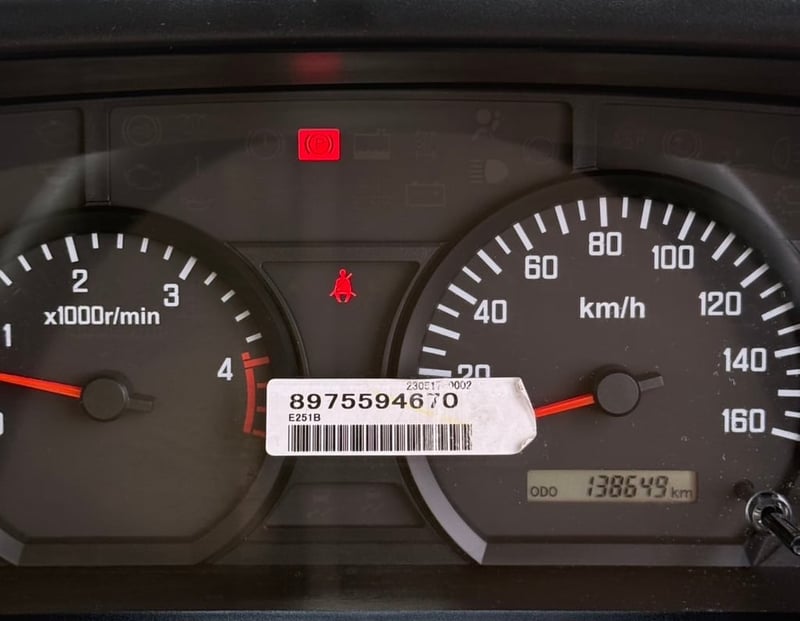 ISUZU NEW NLR 130 MT 4ล้อ  ป้ายไม่ติดเวลา