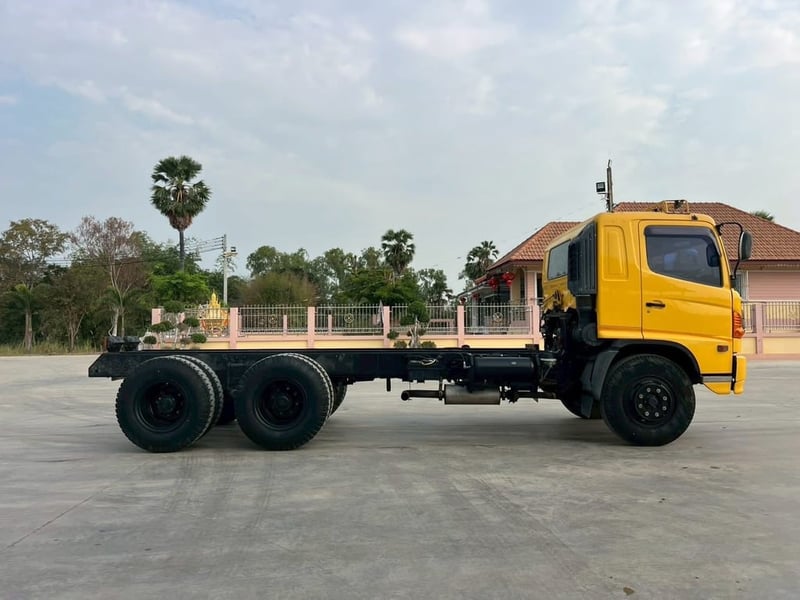 เข้าใหม่❗️ไมล์ 33,944❗️HINO FM8J 251  หัวคัดซี จะใส่แท็งก์น้ำ 12,000 ลิตร  ปรึกษากันครับผม ปี 2553 ราคา 1,080,000.บาท 📞094-653-6339 อิฐ