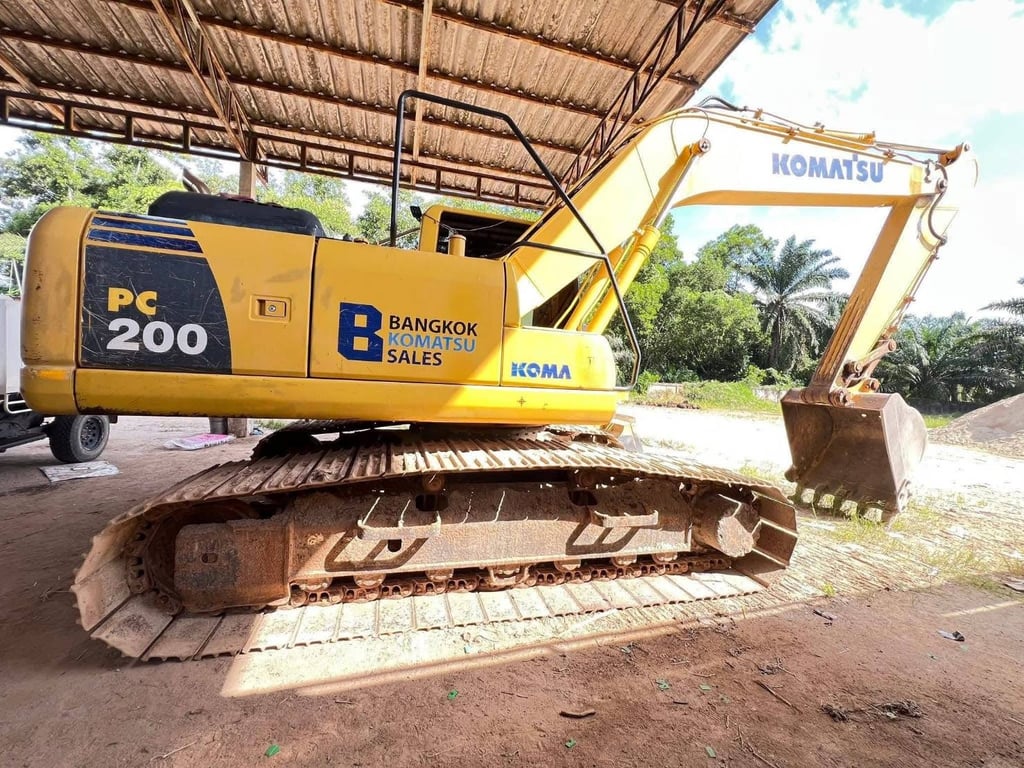 Komatsu PC200-8MO ชุดแจ้งจำหน่าย รถศูนย์ไทย สีเดิมๆ