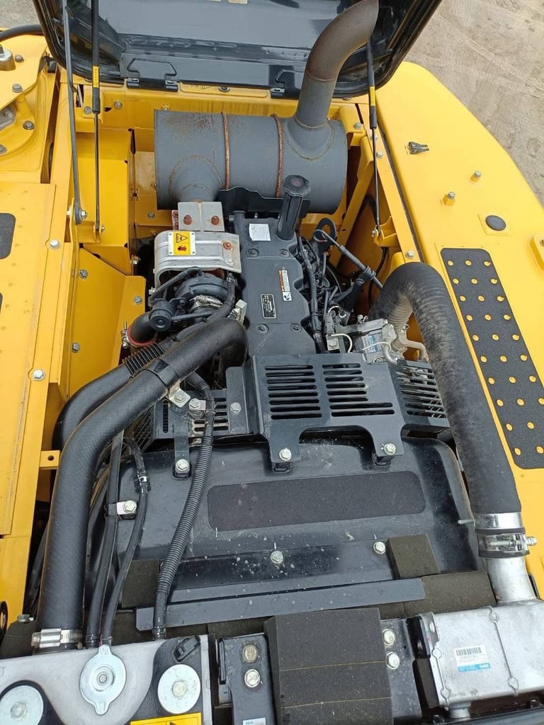 KOMATSU  PC200-10MO   ไมล์  900 ช.ม  PM7000 ช.ม