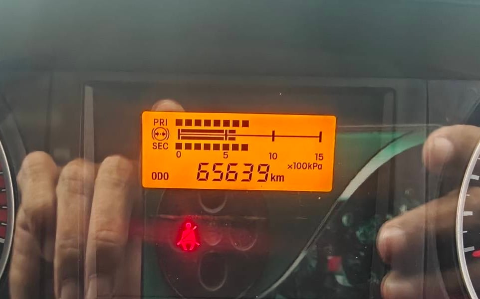 10 ล้อติดเครน ISUZU FVM 240 แรง คลัซซีMT ขนาด 6 ตัน