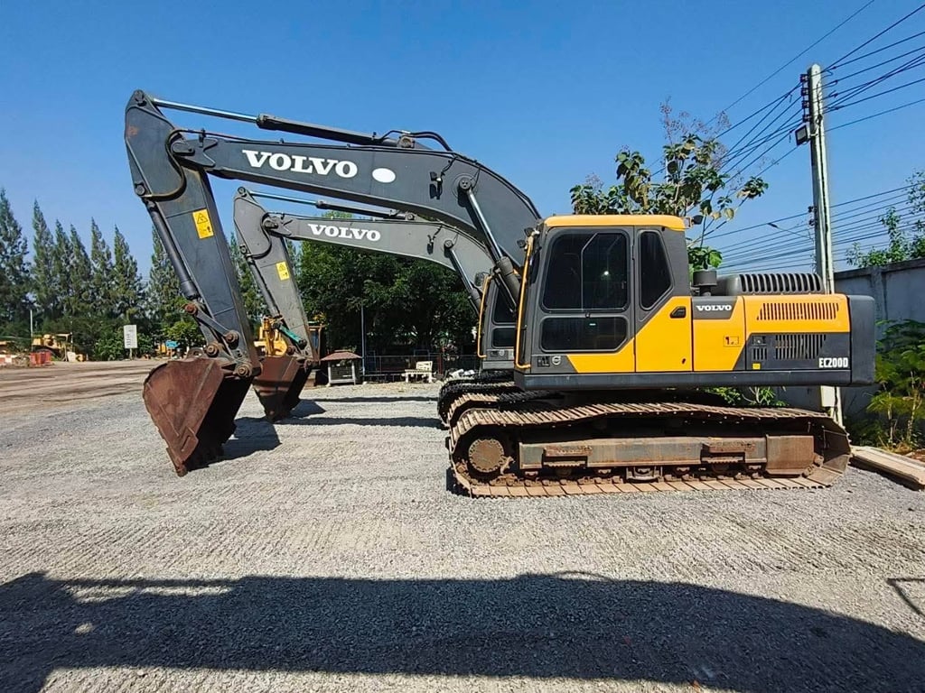 ไมล์ ชม.3,200❗️Volvo Ec200D เดิมๆจากศูนย์  เครื่องดี-ปั๊มดี