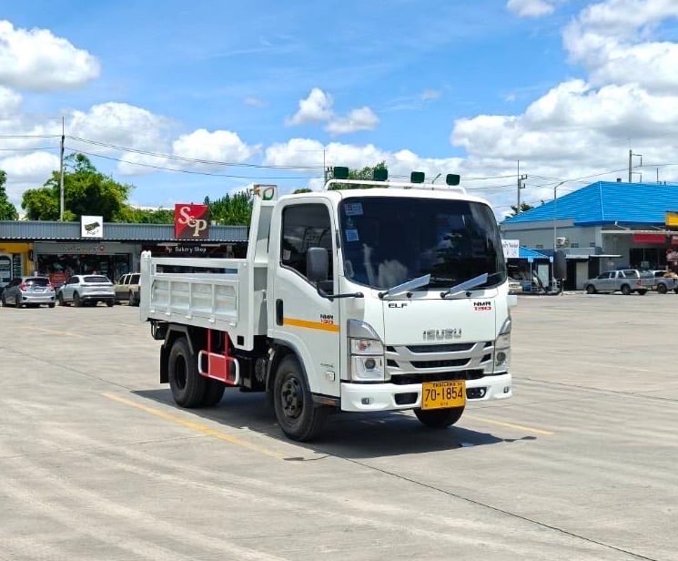 ไมล์ 46,427 กิโลิ ❗️ ISUZU NMR 130 เเรง   6ล้อดั้ม 3 คิว