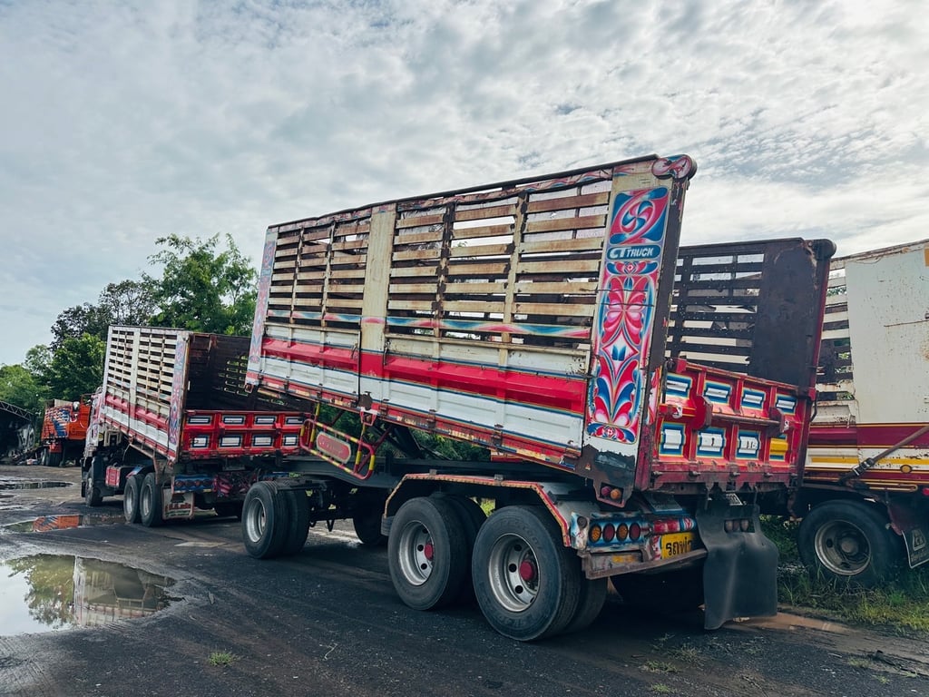 ISUZU 360 พ่วงแม่ลูกดั้มพ์เกษตร บรรทุก 30 ตันกว่า ปี 2557 ISUZU 360 พ่วงแม่ลูกดั้มพ์เกษตร บรรทุก 30 ตันกว่า ปี 2557