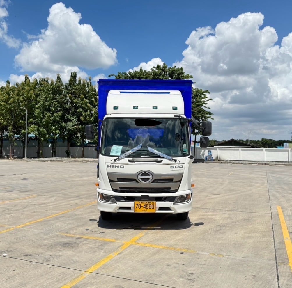 ไมล์ 6 หมื่นกว่า❗️HINO NEW FC9J 210  ตู้เเห้ง 10 บาน  ปี 2566