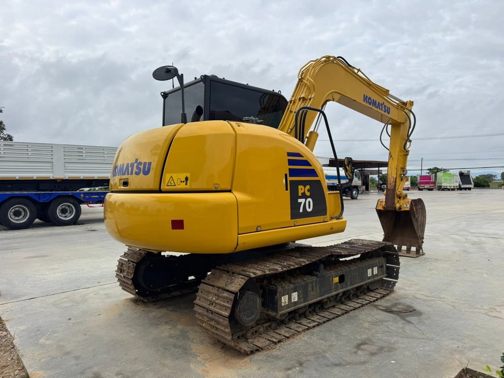 ไมล์ ช.ม 898❗️KOMATSU PC70-8   PM เหลือ 4,000 ช.ม