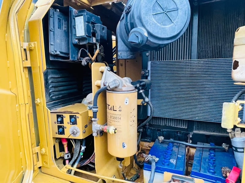 CAT312D2 เดิมๆเครื่องปั๊มแห้ง  แอร์เย็นระบบไวเร็วแรง โซ่ใหม่ 