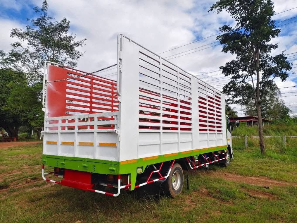 ISUZU FRR 210 แรง ยาว 6.50 เมตร ปี 2561 ISUZU FRR 210 แรง ยาว 6.50 เมตร ปี 2561