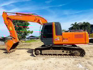 อิตาชิ ZX200-1 ไฟฟ้าครบ ระบบดีมาก 