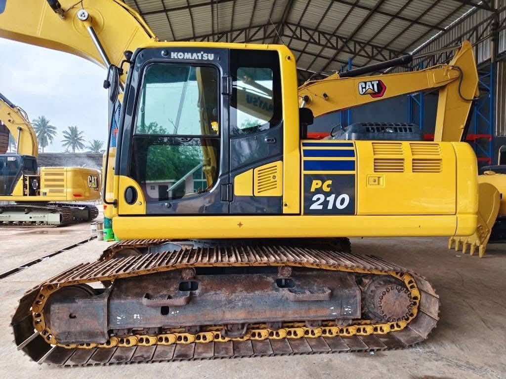 Komatsu PC200-10 CE ไมล์ ชม. 600|PM. 7000 Komatsu PC200-10 CE ไมล์ ชม. 600|PM. 7000