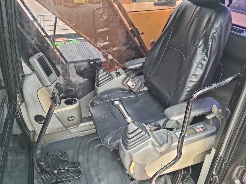 ไมล์ ชม 9200❗️CAT 320 D2 GC ชุดจดทะเบียน 