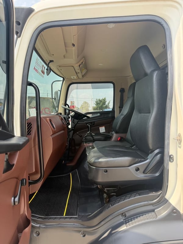 HINO NEW FC9J 210 กะบะสแตนเหล็ด