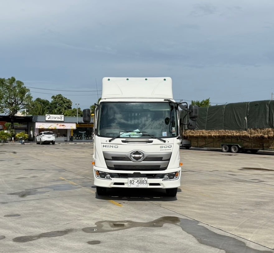 ไมล์ หมื่นกว่า❗️HINO FC9J 210 กะบะ ยาว 6.60 เมตร ธันวาคมปี 2567 ไมล์ หมื่นกว่า❗️HINO FC9J 210 กะบะ ยาว 6.60 เมตร ธันวาคมปี 2567