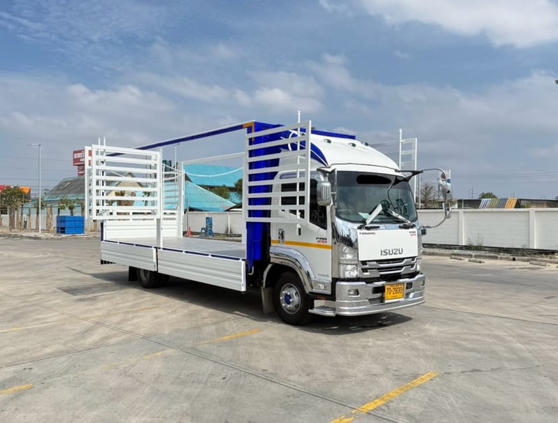 ISUZU FRR 210 ปี 2564 กะบะต่อใหม่