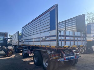 ISUZU FXZ 360 พ่วงแม่ลูกดั้มพ์เกษตร ISUZU FXZ 360 พ่วงแม่ลูกดั้มพ์เกษตร