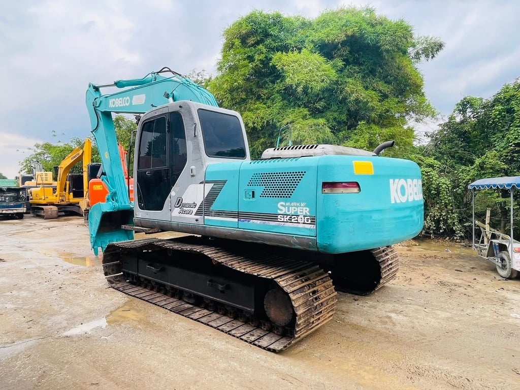 SK200-6YN10 สุเปอร เดิมๆเครื่อง-ปั๊มแห้ง