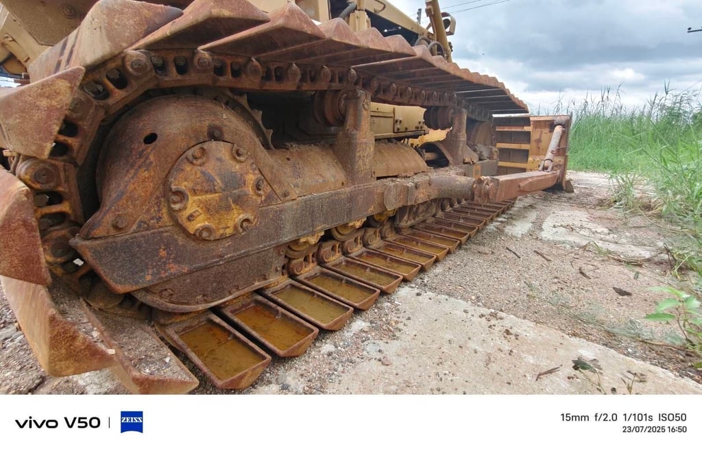 แทร็กเตอร์ D5B เครื่อง10Z ไดรเร็ก ตีนเป็ต แทร็กเตอร์ D5B เครื่อง10Z ไดรเร็ก ตีนเป็ต