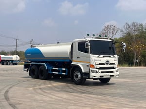 HINO FM8J 260 บรรทุกน้ำ ใส่แท็งก์ใหม่ 