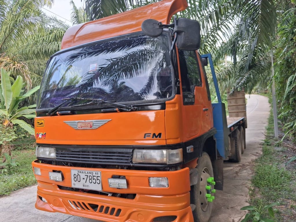 HINO สิงห็ไฮเทค FL3H เครื่อง195 แรง  เกียร์เดิมๆ