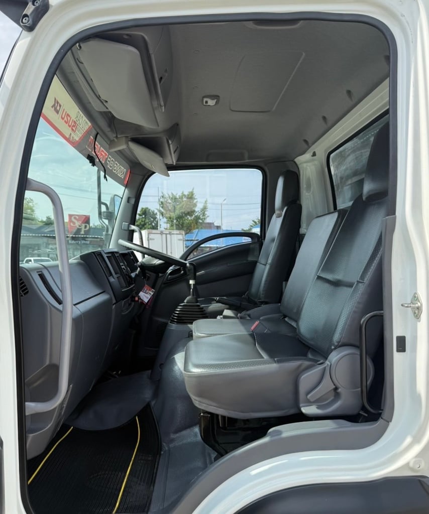 ฟรีๆ❗️ค่าจัด ค่าโอน ค่าส่ง ทั่วไทย❗️ไมล์ 122,499.กิโล ISUZU FRR 210 ปี 2565