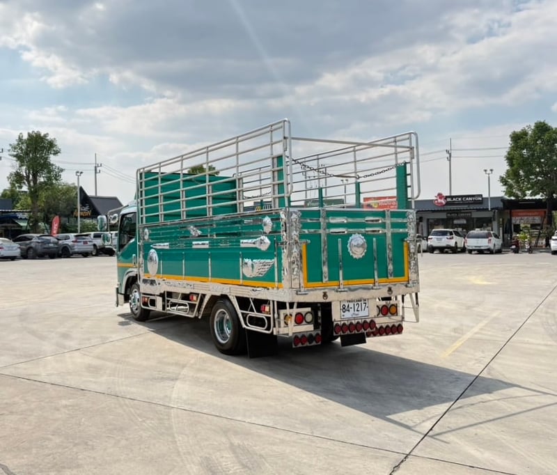 รถ6ล้อ ISUZU NEW NMR 130 แรงปี 2565 ไมล์ 55,190 กิโล