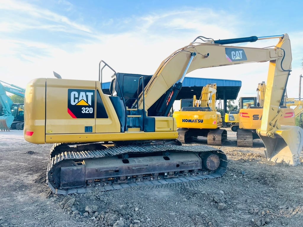 CAT320D เน็กเจน 6 สุป เล่มทะเบียน เดิมๆ มือเดียวป้ายแดง