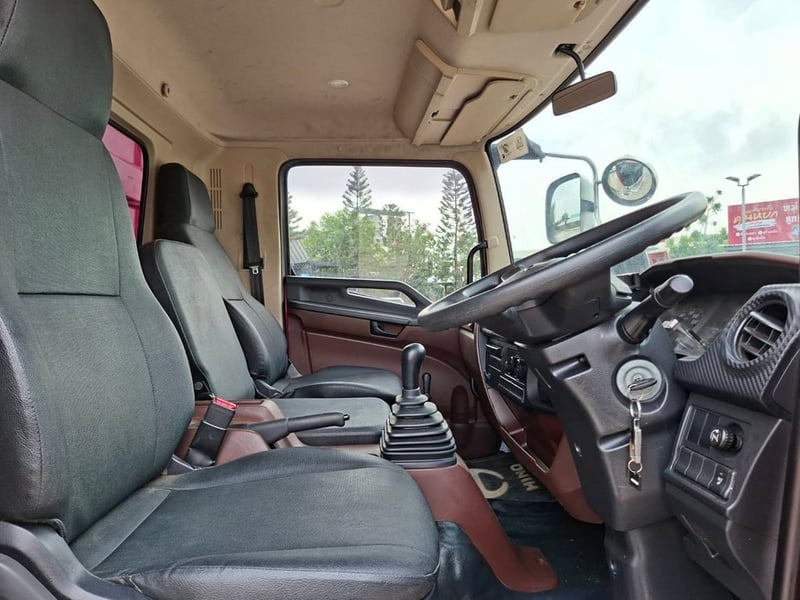 เข้าใหม่❗️ไมล์ 3 หมื่นกว่า HINO NEW FC9J 210 