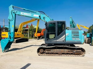 ไมล์ ช.ม 5700❗️SK140-11 รถมือเดียวป้ายแดง