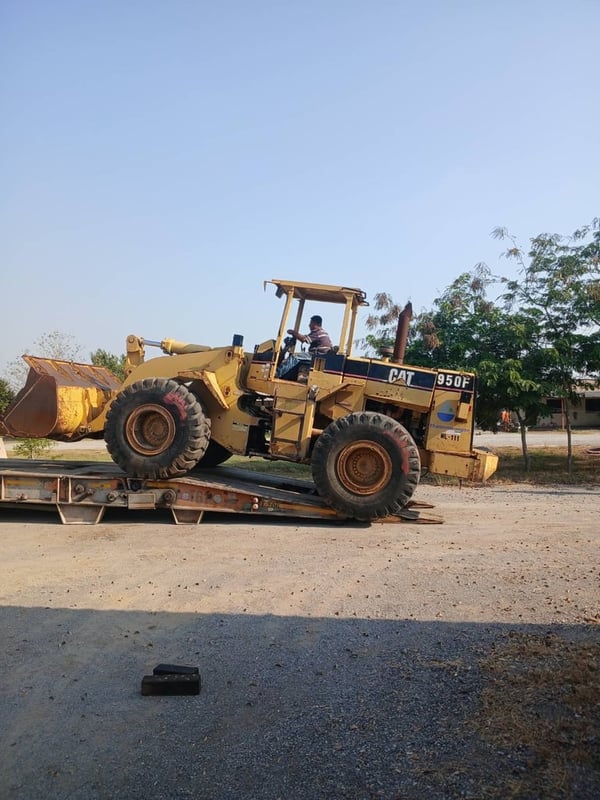 950 F2  พร้อมใช้งาน