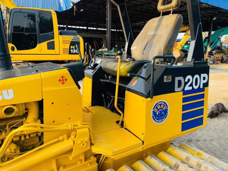 รถตีนตะขาบ D20-6P เกียรตัด เครื่องเกียดี โซ่หนา