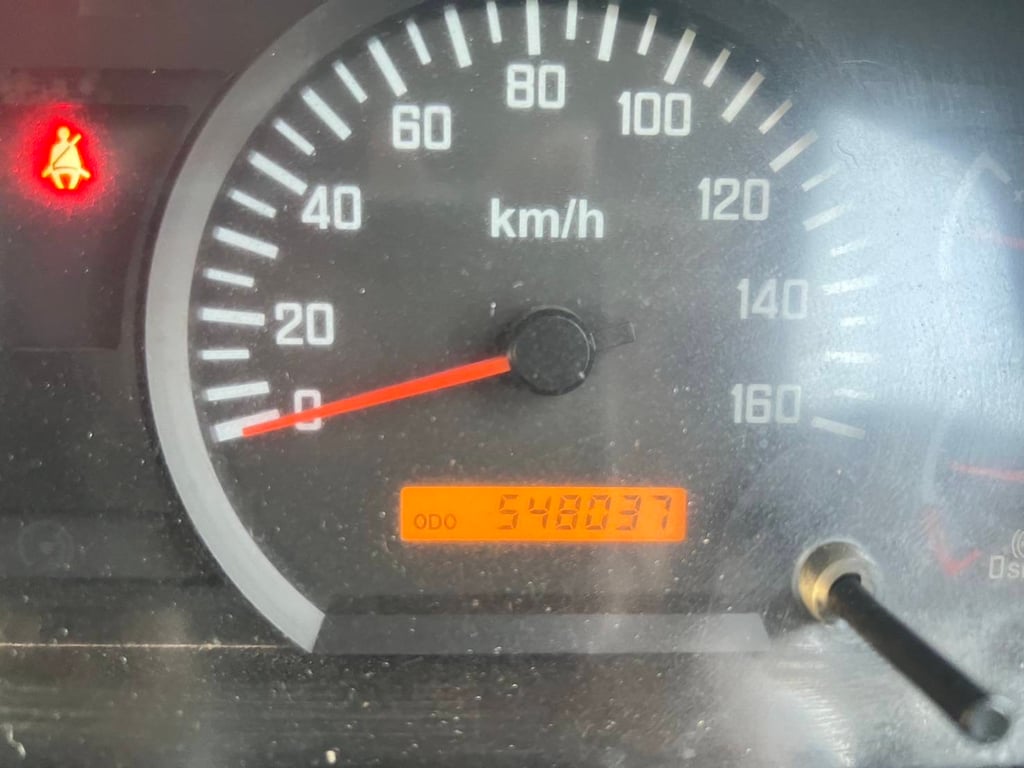 10ล้อดั้มพ์ ISUZU FXZ 360 แรง  มีลำโพงลากลูกพ่วง