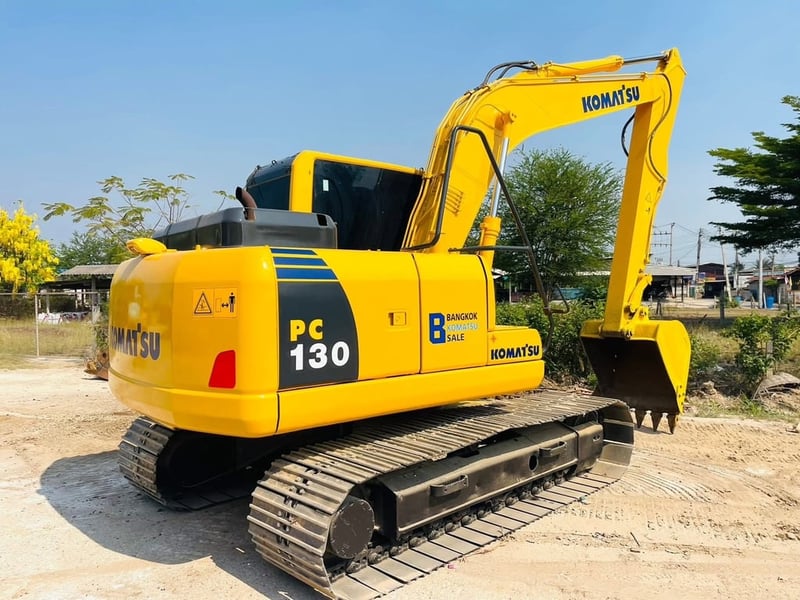 PC130-8 MO จอเหลือง เล่มทะเบียน กล้องหลัง