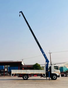 HINO FG8J 240 แรง ติดเครน 5 ตัน เครน 