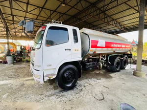 MITSUBISHI FUSO FM 270แรงม้า รถบรรทุก 10ล้อ กึ่งพ่วงตู้ห้องเย็น ปี2017 MITSUBISHI FUSO FM 270แรงม้า รถบรรทุก 10ล้อ กึ่งพ่วงตู้ห้องเย็น ปี2017