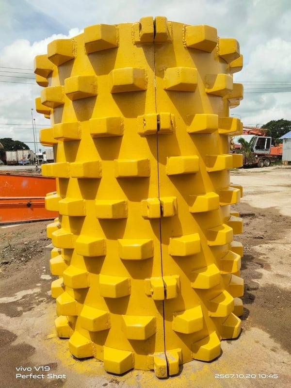 ขายเปือกหนาม ถอดจากรุ่น 213D-3 BOMAG  สามชิ้น