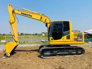 PC130-8 จอเหลือง กล้องหลัง รถเดิมๆ เครื่องปั๊มแห้ง PC130-8 จอเหลือง กล้องหลัง รถเดิมๆ เครื่องปั๊มแห้ง