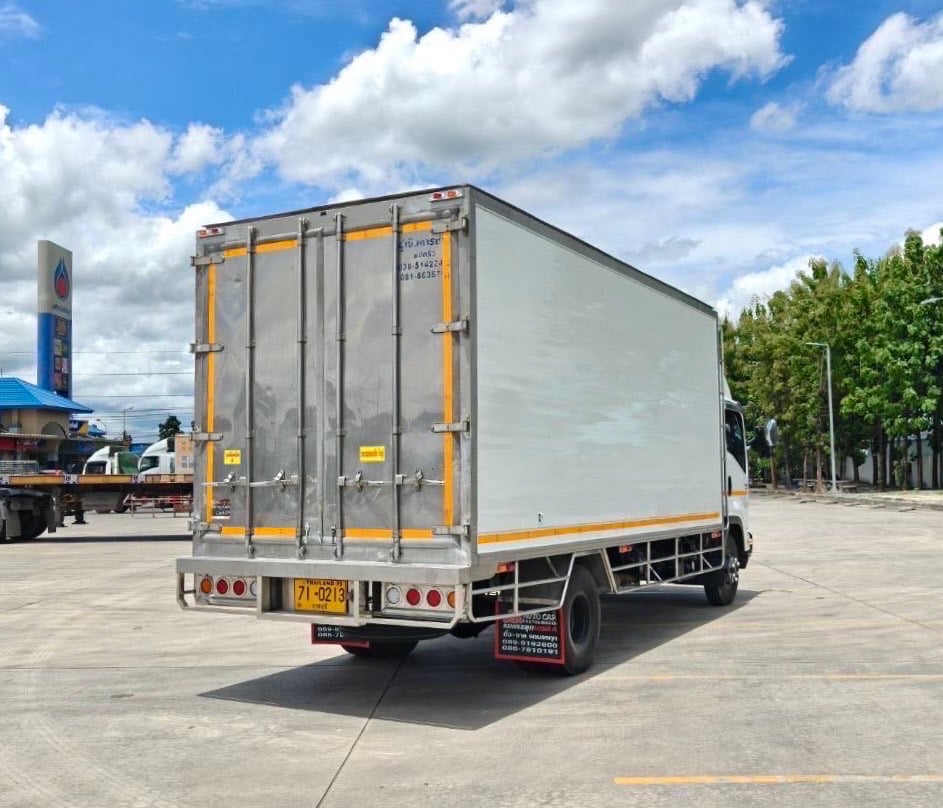 ISUZU 190 ตู้เย็นติดลบ-20 องศา พร้อมเครื่อง ทำความเย็น