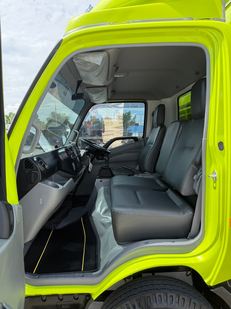 ฟรีๆ❗️ค่าจัด ค่าโอน ค่าส่ง ทั่วไทย❗️ไมล์ 12,663 กิโล❗️ HINO XZU 150 ปี 2567