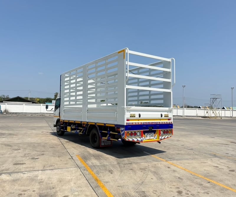 ISUZU NQR 175 กะบะเหล็กพร้อม คอกเกษตร