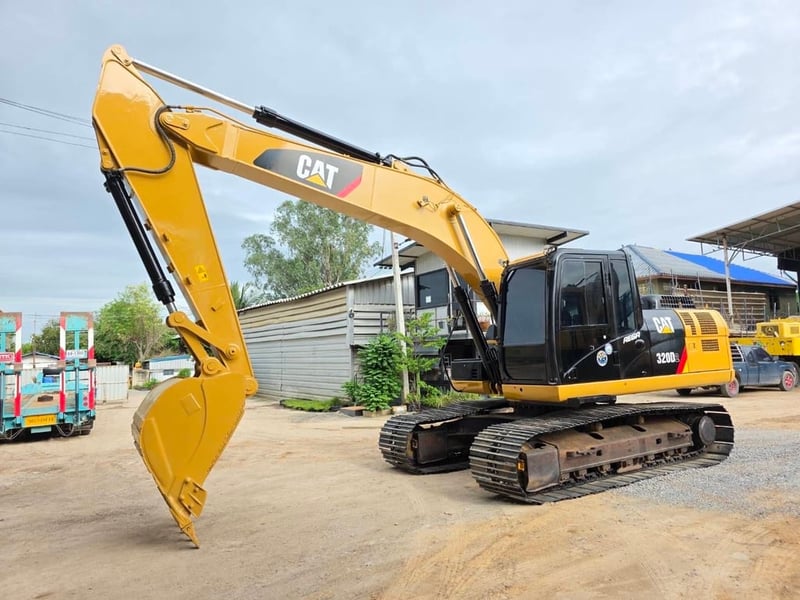 CAT320D2TDZ00414 เครื่องปั้มดี ช่วงล่างเต็ม  กรองใหญ่ พิมนิยม